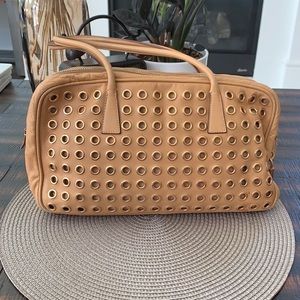 Prada Tan Brown leather bag ✨